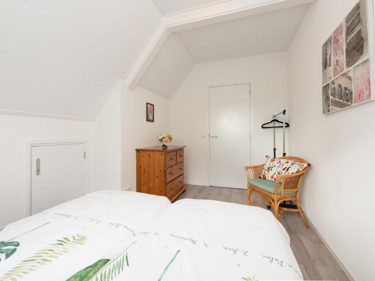 Quaint Apartment In Schoorl Near Tennis Court Exterior foto